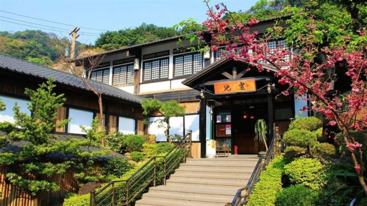 被爆大違建！皇池溫泉確定「3月底停業」 改建峇里島度假風格飯店